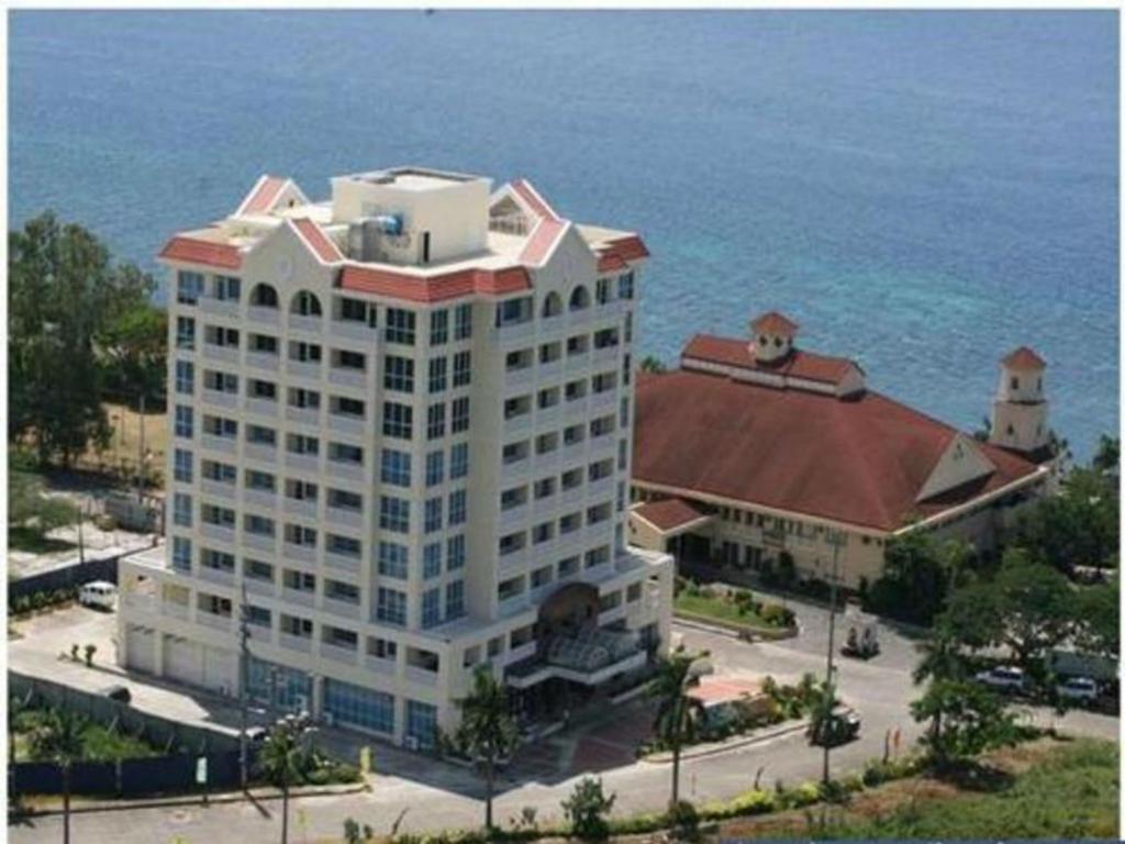 La Mirada Beach Resort Isla de Mactán Habitación foto